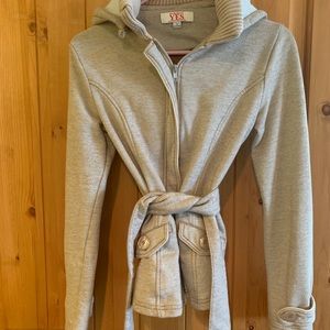 Trendy fall or spring light weight jacket